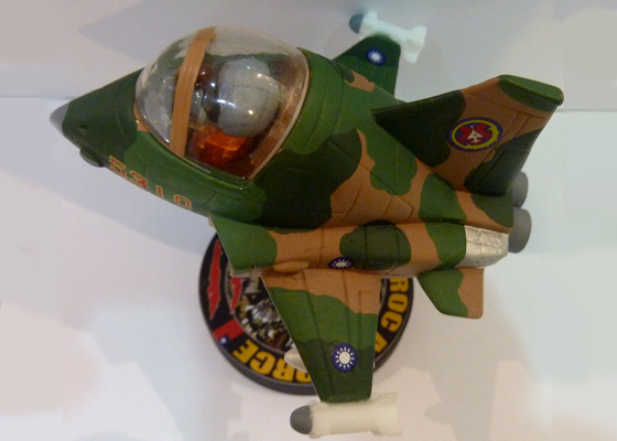 波麗戰鬥機模型－－－F-5F